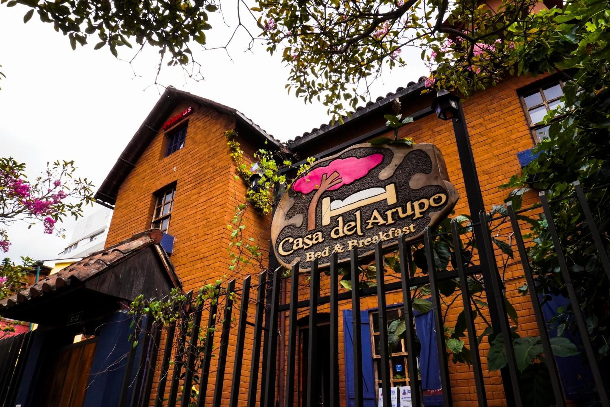 Casa Del Arupo B&B Quito Exterior photo
